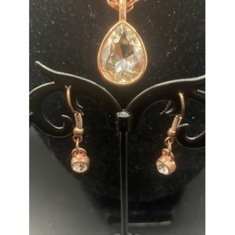 Sparkling Teardrop Necklace Earrings Set Bezel Set Crystal Copper Rope Bling